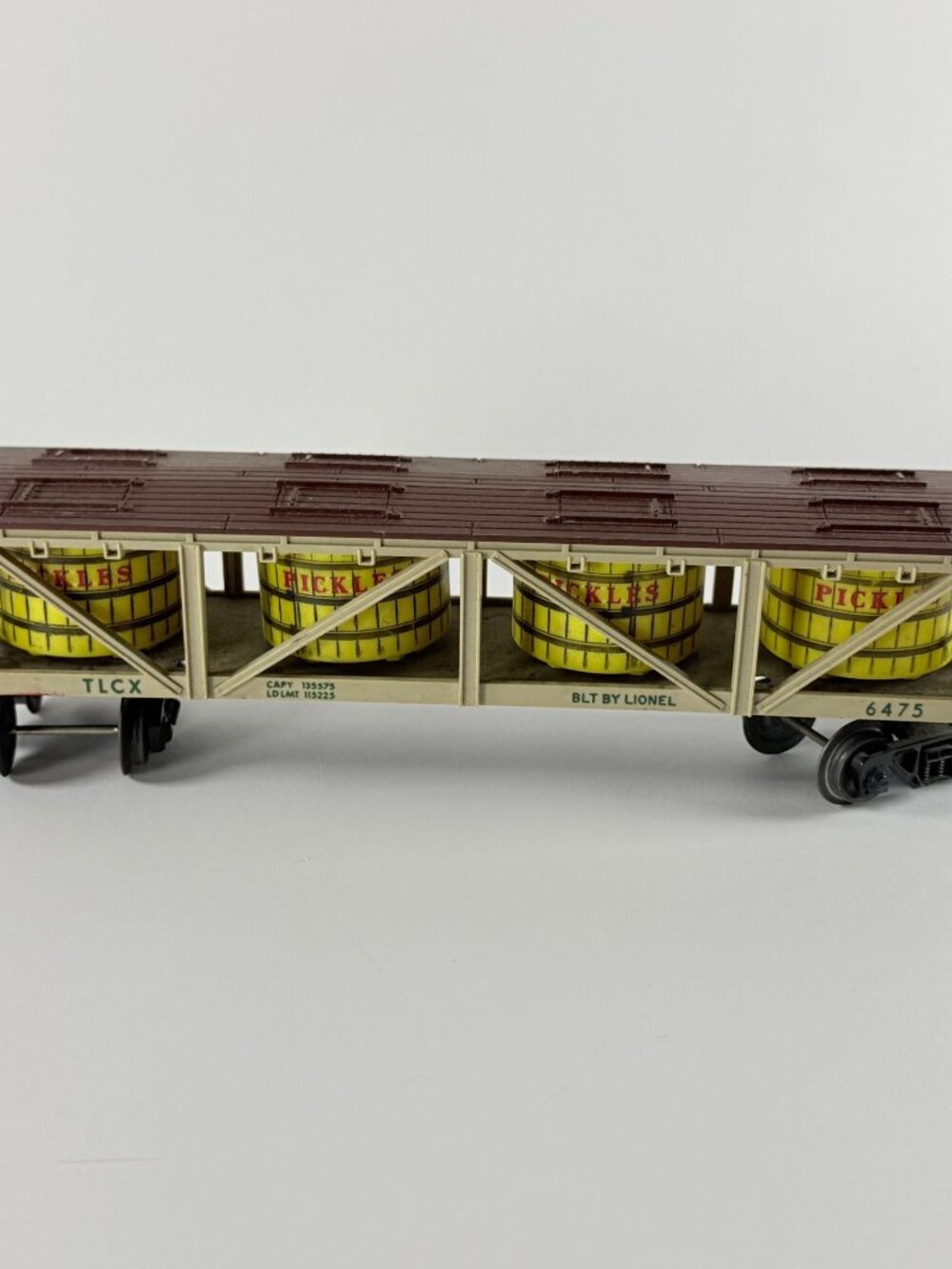 Vintage Lionel 6475 Pickles Vat Car TLCX O Gauge Post War Yellow Barrels 1960s